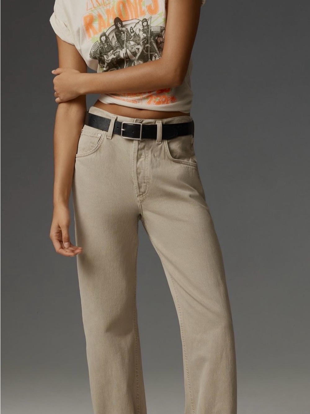 Citizens Of Humanity Straight Leg Jeans in Beige